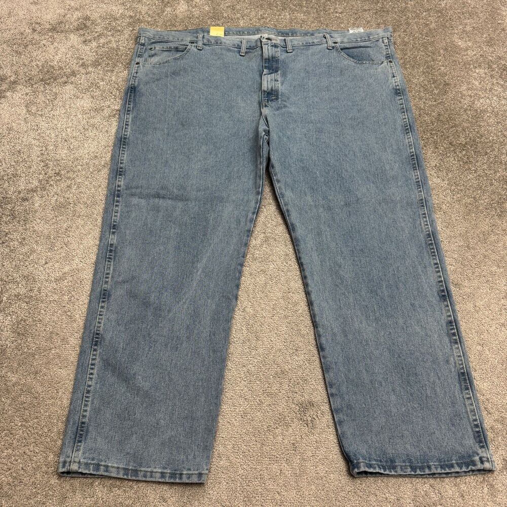 Wrangler Rugged Wear Relaxed Fit Denim Jeans Mens 54x30 Blue Light Wash NWT
